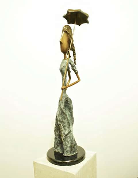 Elisa with Umbrella Bronze NFS